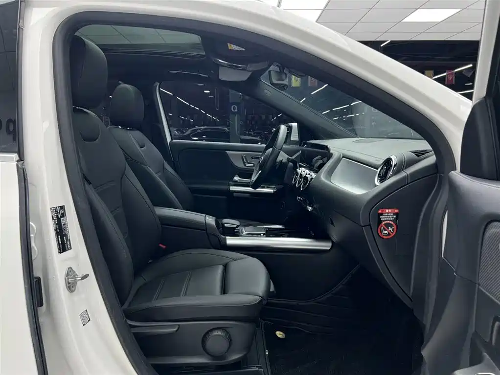 Mercedes-Benz GLA 2020 — фото 16