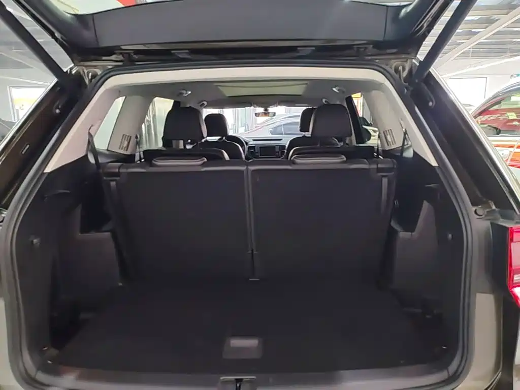 Volkswagen Teramont 2019 — фото 19