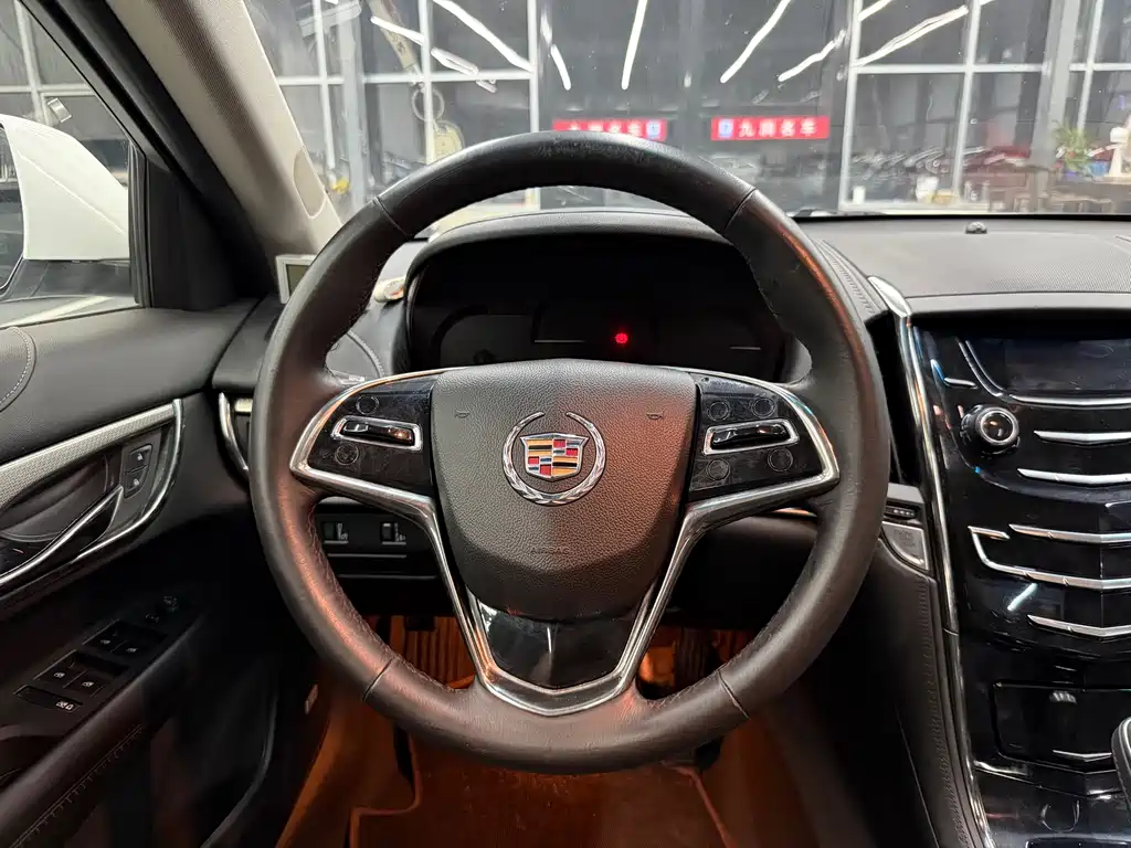 Cadillac ATS-L 2015 — фото 7