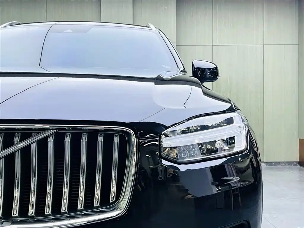 Volvo XC90 PHEV 2022 — фото 7