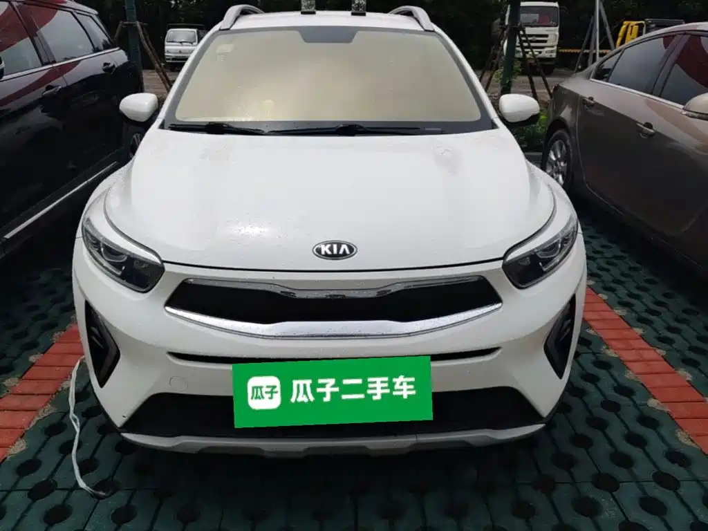Kia KX1 2019