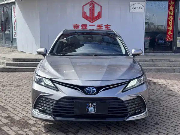 Toyota Camry 2022