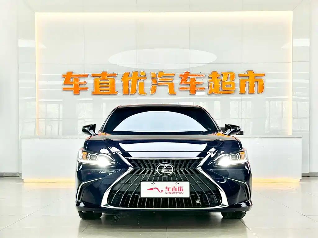 Lexus ES 2023 — фото 3