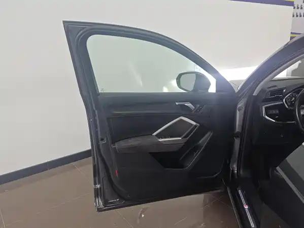 Audi Q3 2023