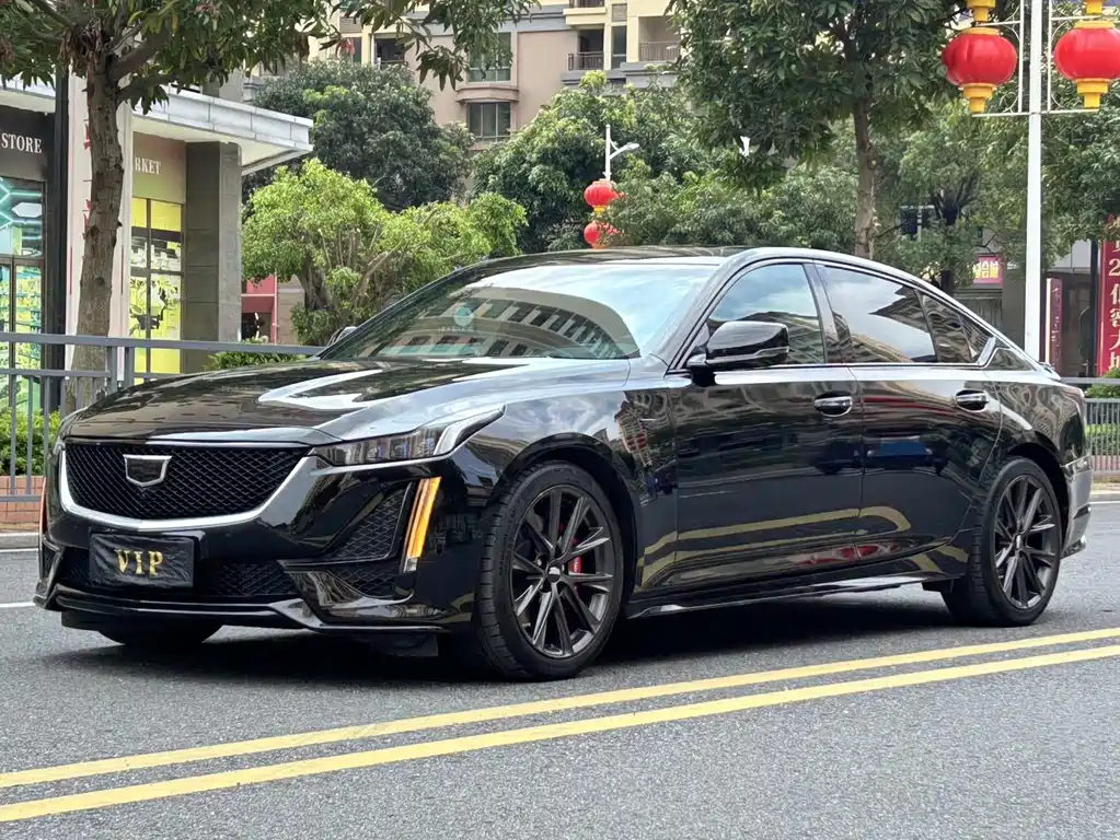Cadillac CT5 2020 — фото 1