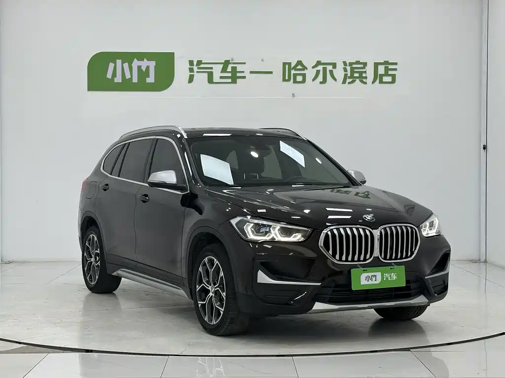 BMW X1 2022 — фото 3