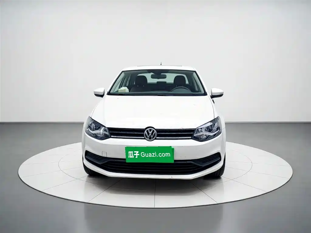 Volkswagen Polo 2016 — фото 2