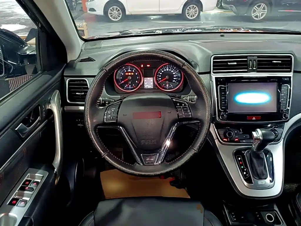 Haval H6 2015 — фото 11