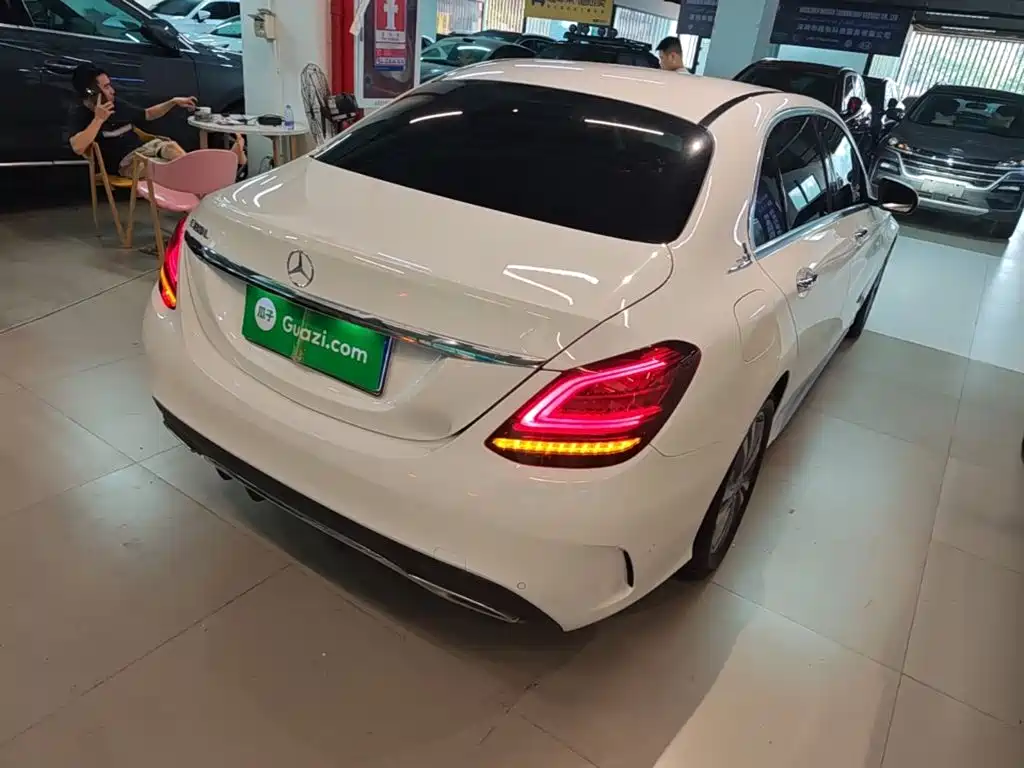 Mercedes-Benz C-Class 2019