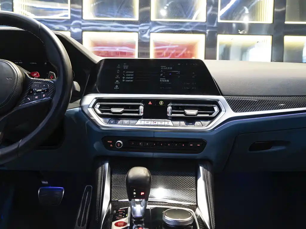 BMW M4 2023 — фото 15