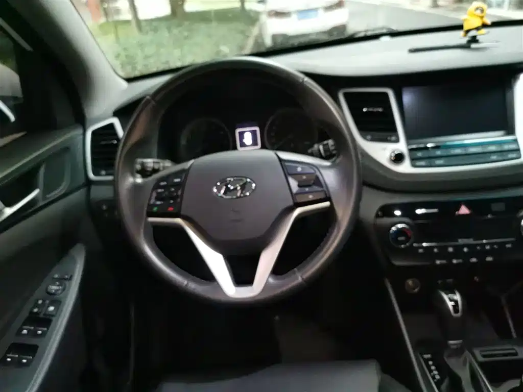Hyundai Tucson 2017 — фото 6