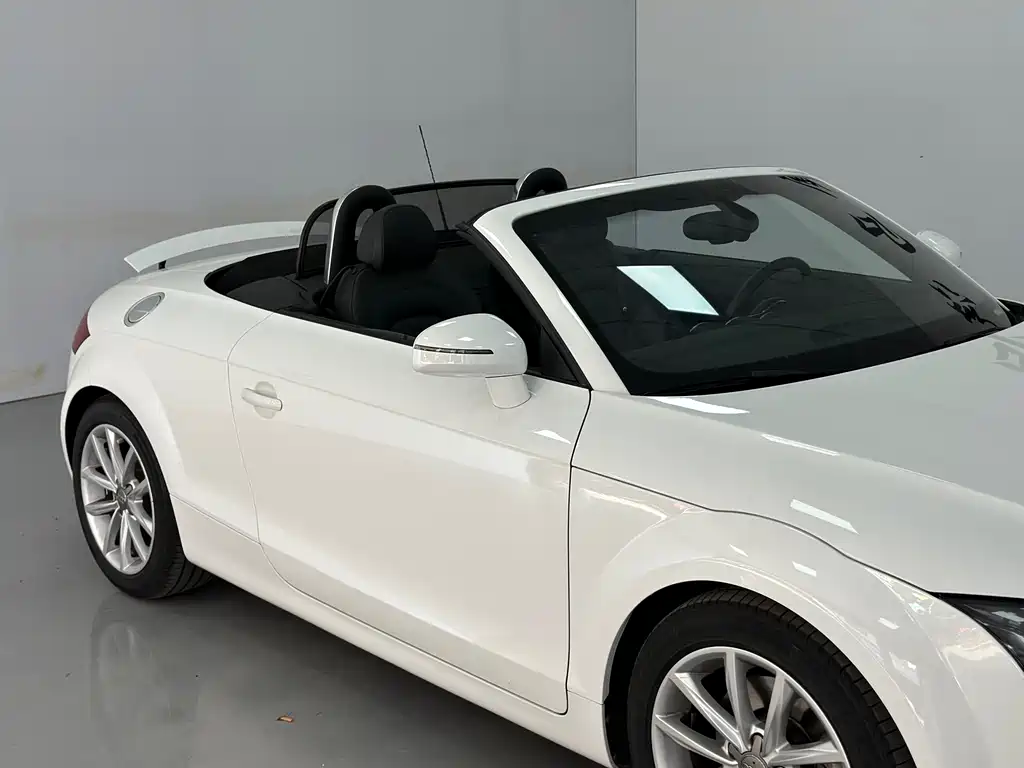 Audi TT 2013 — фото 6