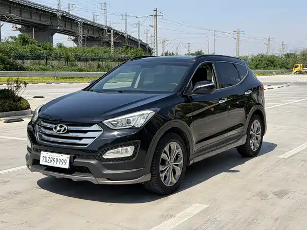 Hyundai Santa Fe 2013
