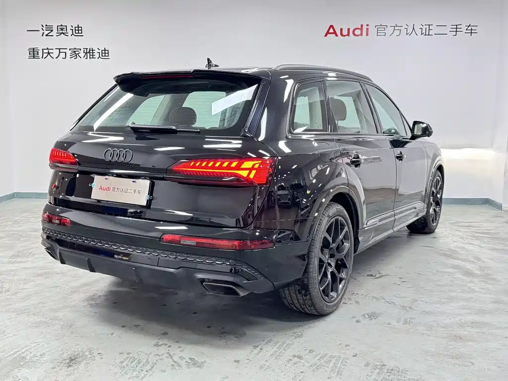 Audi Q7 2024 — фото 8