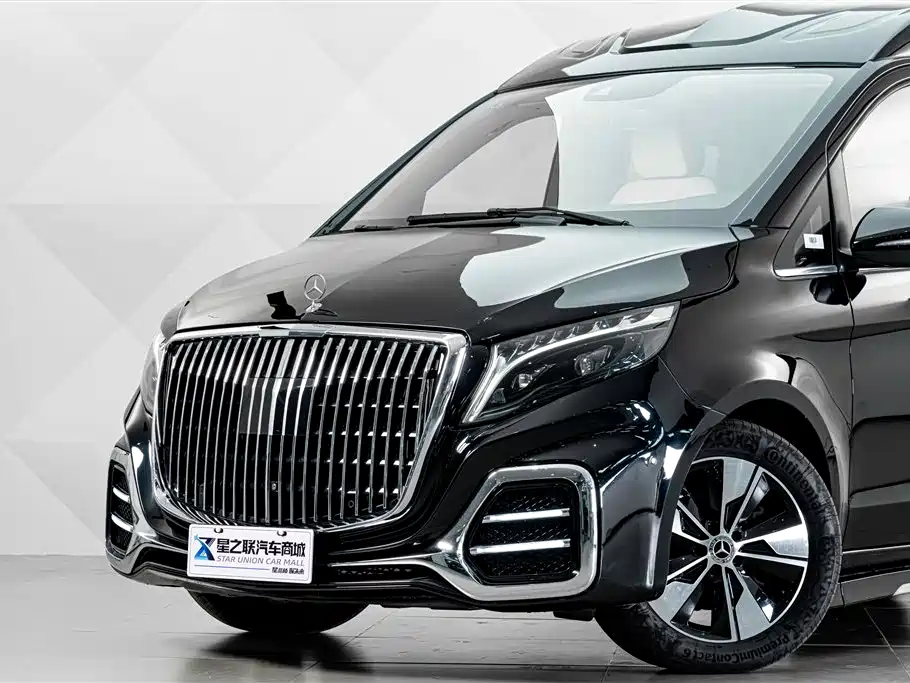 Mercedes-Benz V-Class 2024 — фото 3