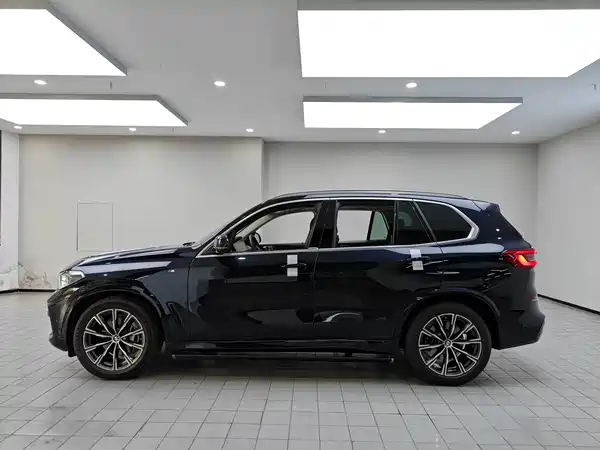 BMW X5 2019