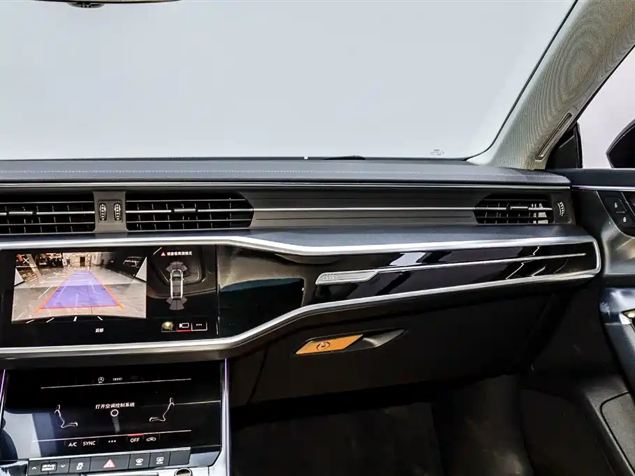 Audi A7L 2024 — фото 17