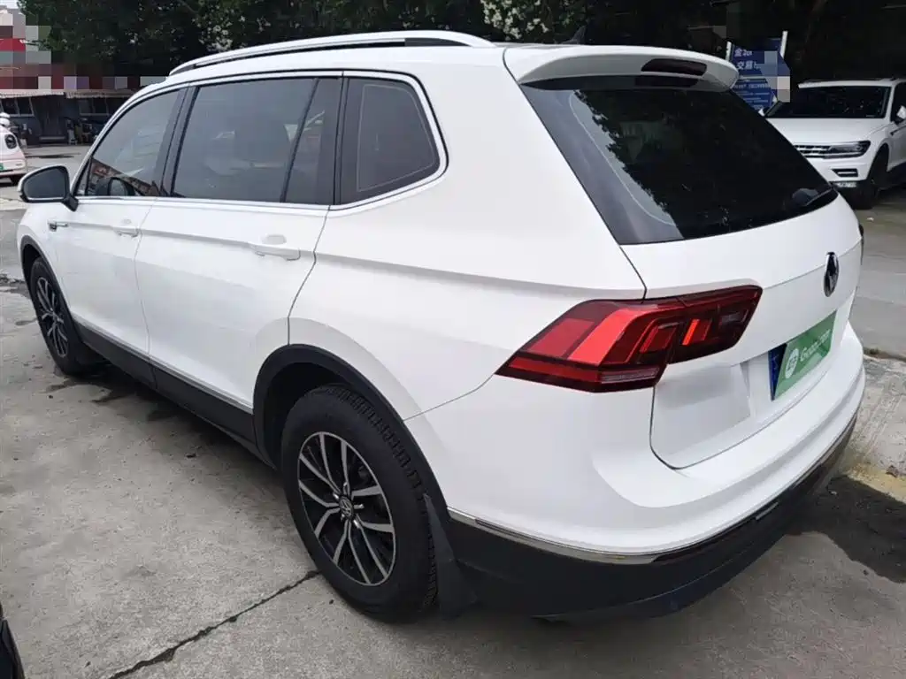 Volkswagen Tiguan L 2019 — фото 23