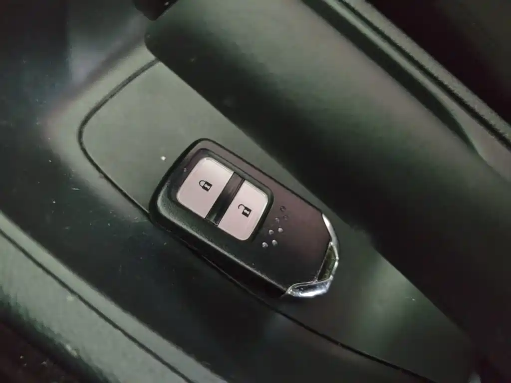 Honda Fit 2023 — фото 9