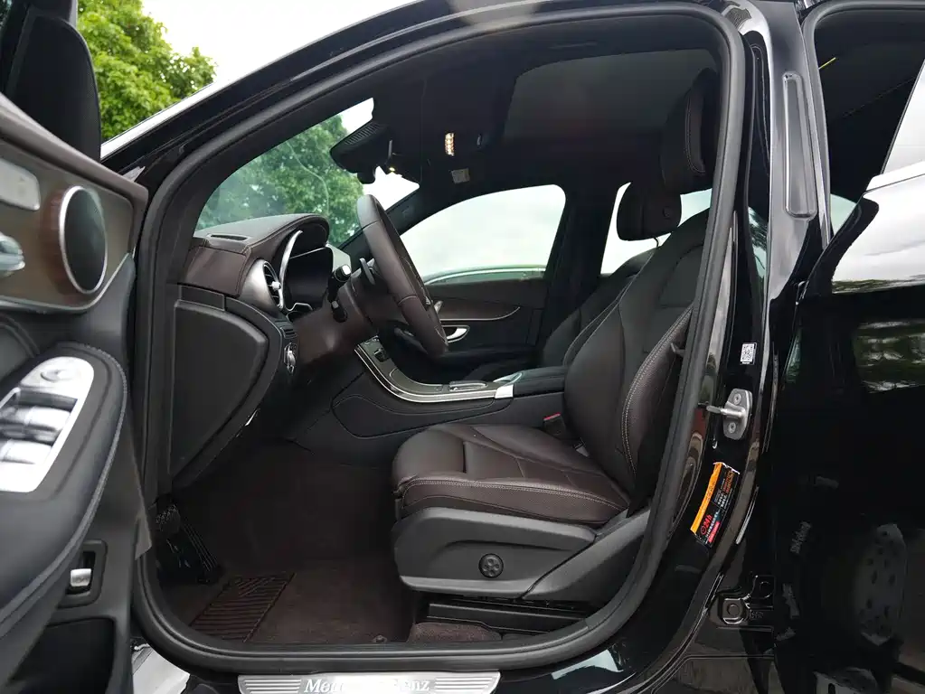 Mercedes-Benz GLC 2020