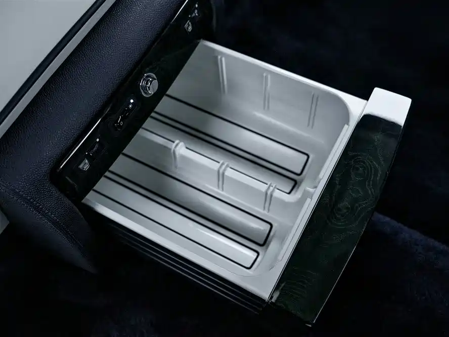 Rolls-Royce Phantom 2013 — фото 21