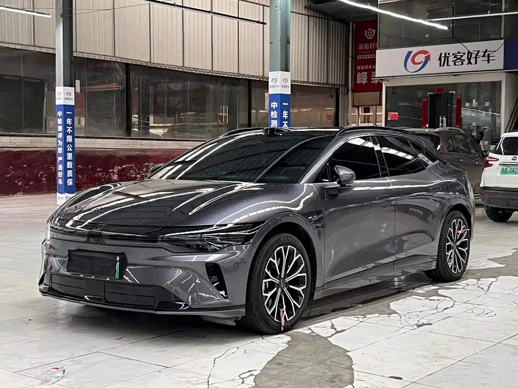 Zeekr 007 GT 2025