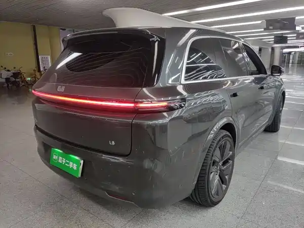 Li Auto L8 2023
