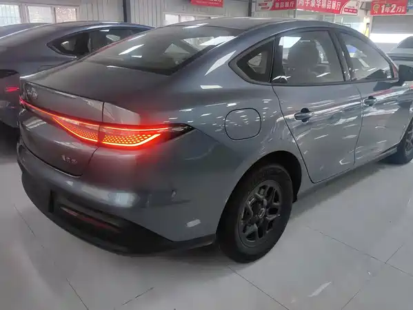 BYD Seal 05 DM-i 2026