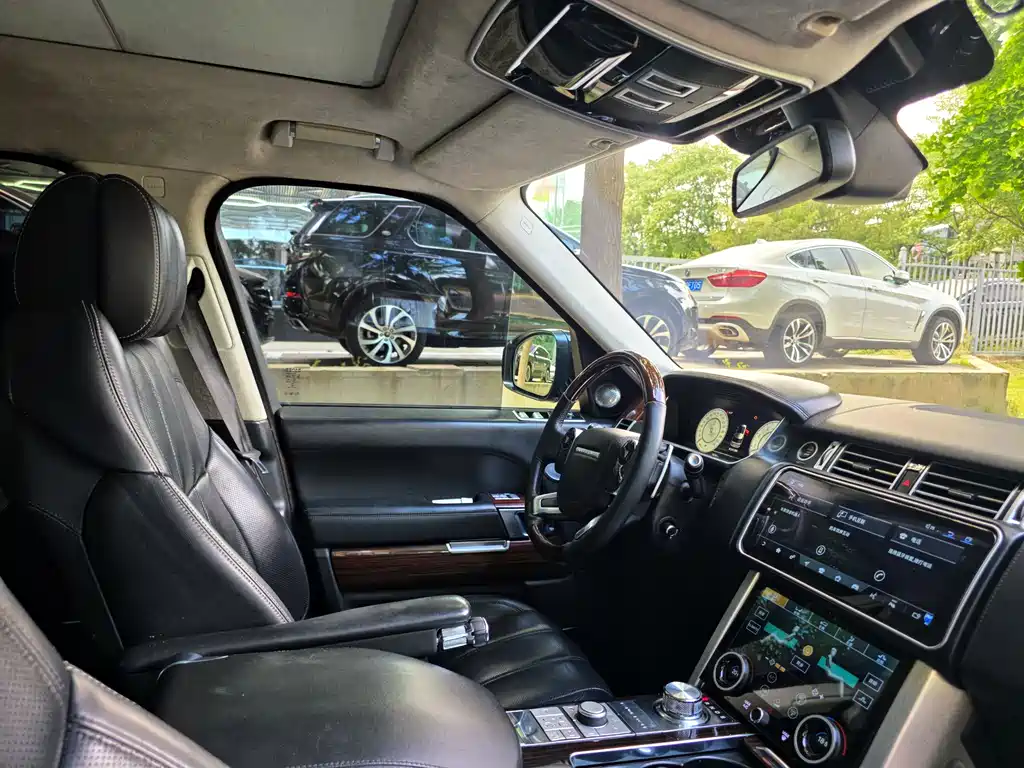 Land Rover Range Rover 2015 — фото 21