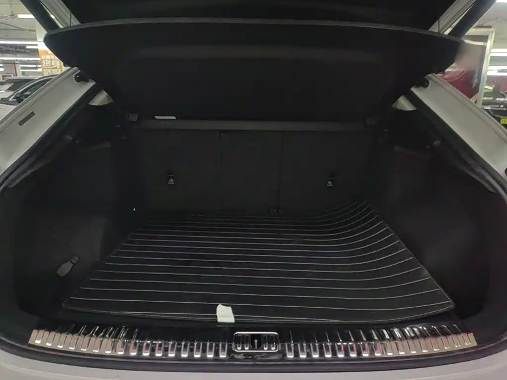Audi Q3 Sportback 2022 — фото 19