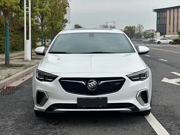 Buick Regal 2020