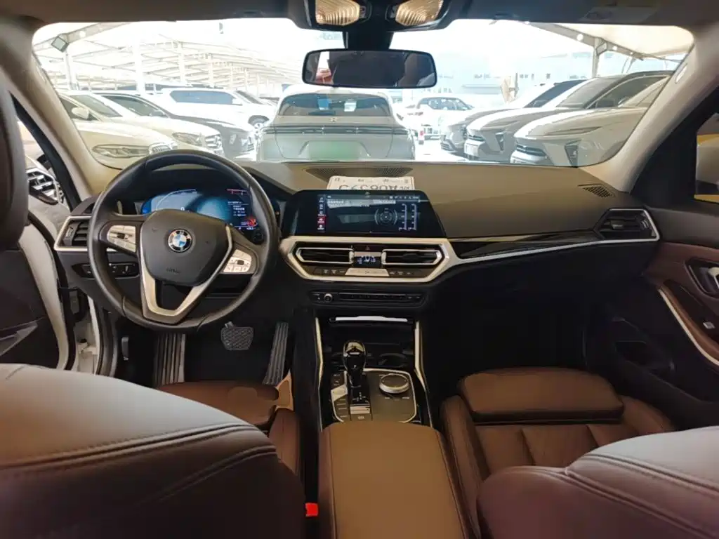 BMW 3 Series 2022