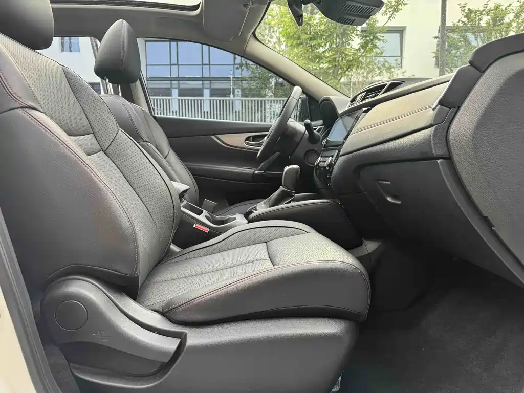 Nissan Qashqai 2022 — фото 8