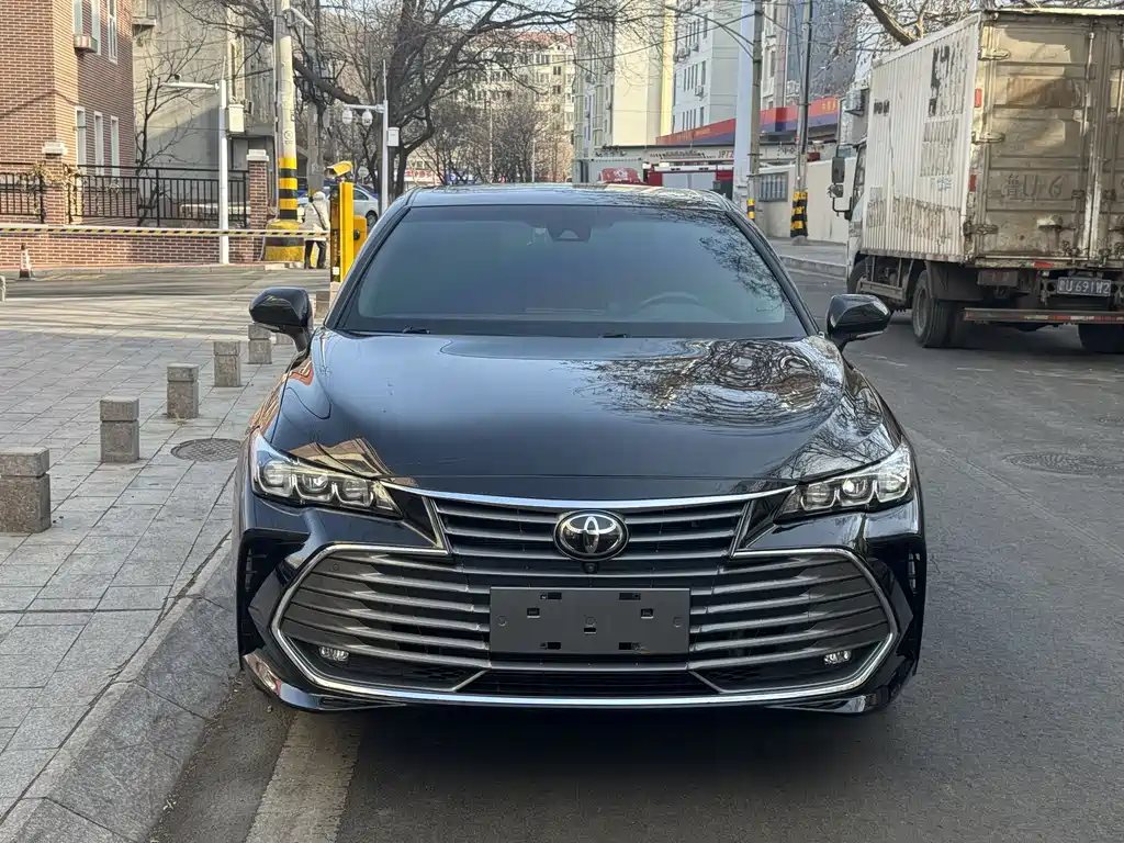 Toyota Avalon 2022 — фото 2