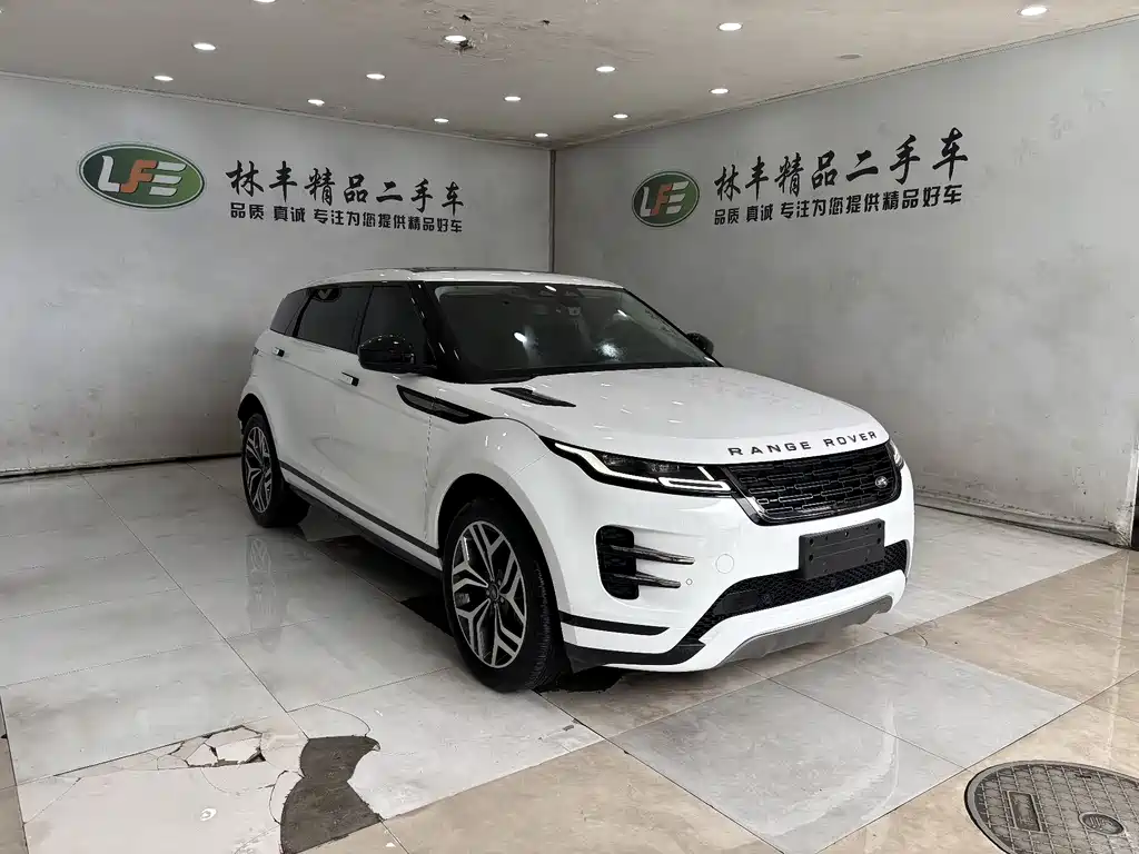 Land Rover Evoque 2024