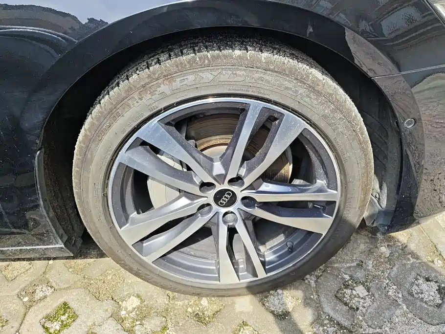 Audi A6L 2024