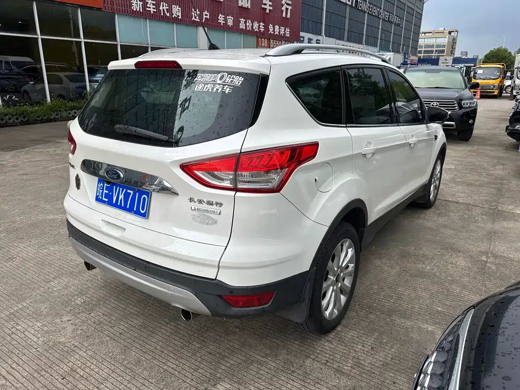Ford Kuga 2016 — фото 6