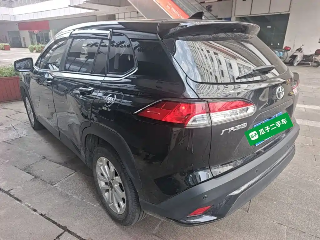 Toyota Frontlander 2024