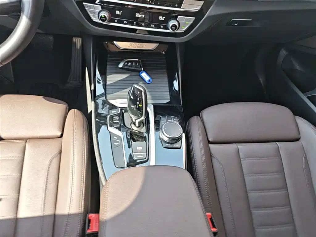 BMW X3 2020 — фото 14
