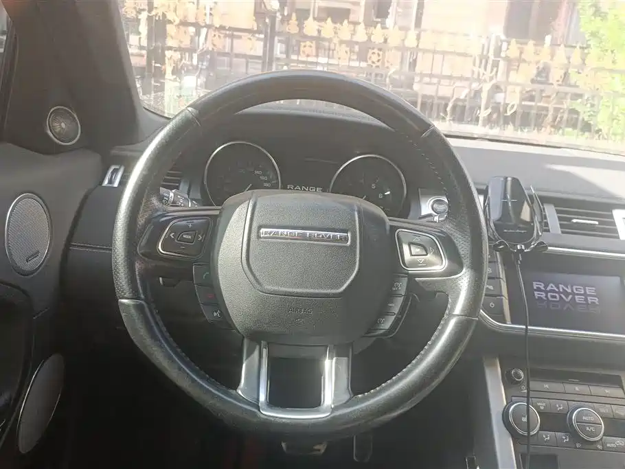 Land Rover Evoque 2012 — фото 14