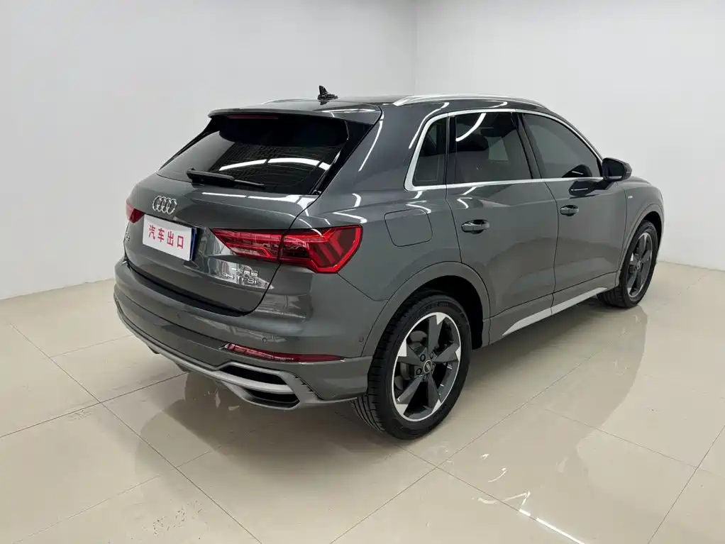 Audi Q3 2022