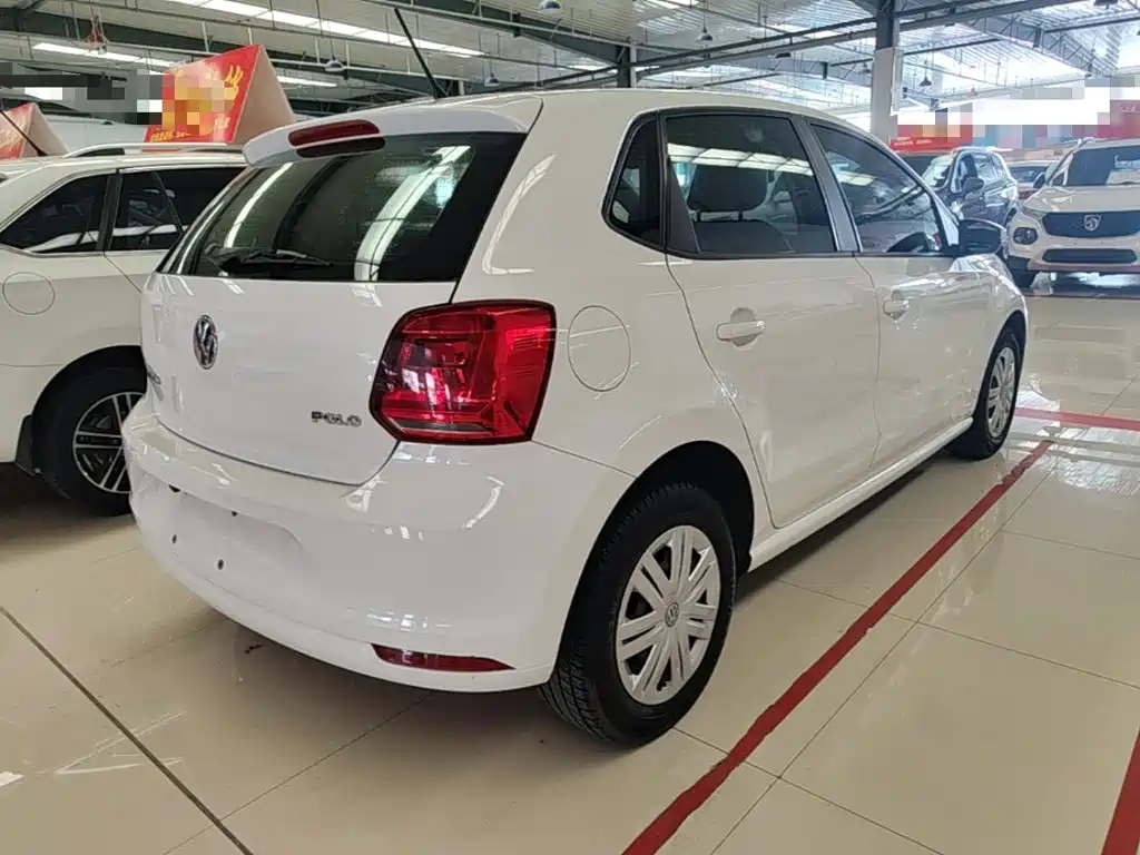 Volkswagen Polo 2016