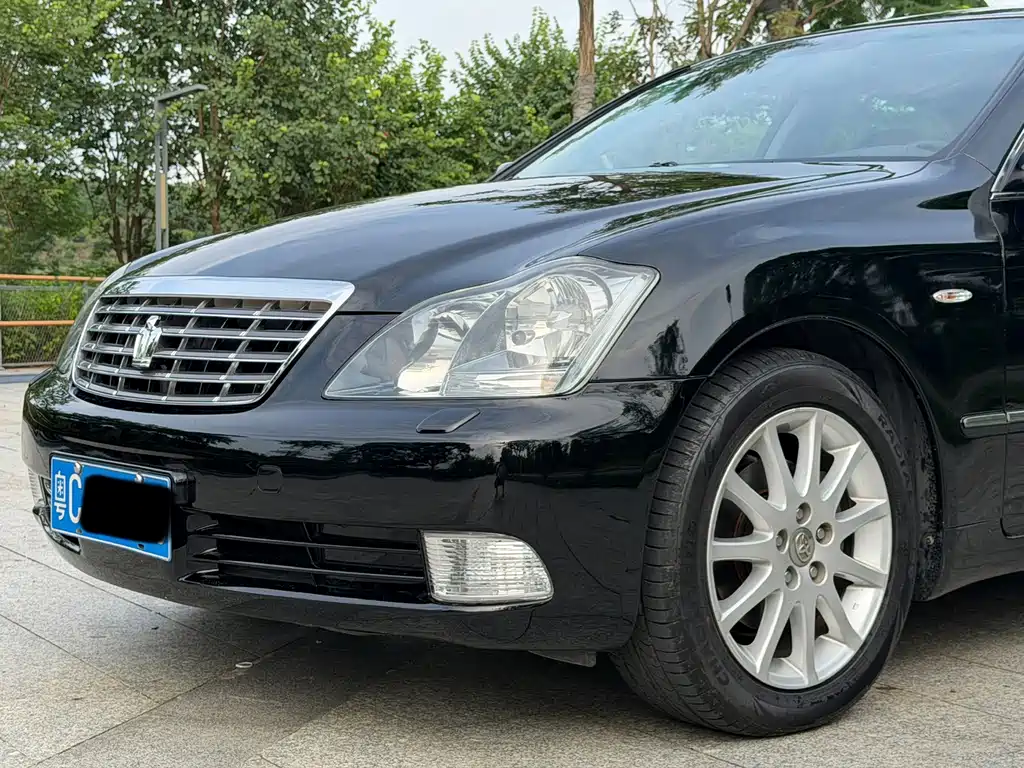 Toyota Crown 2008 — фото 17