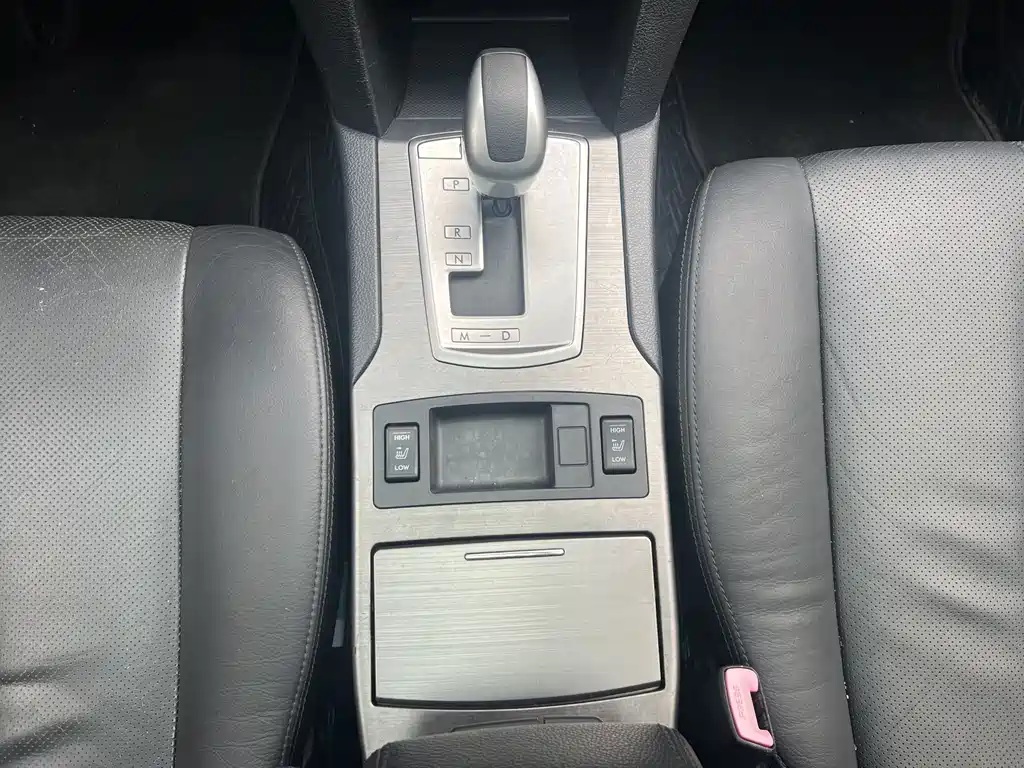 Subaru Outback 2012 — фото 15