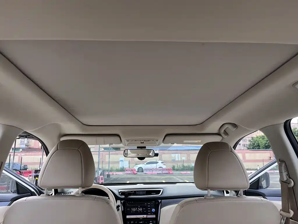 Nissan X-Trail 2016 — фото 12