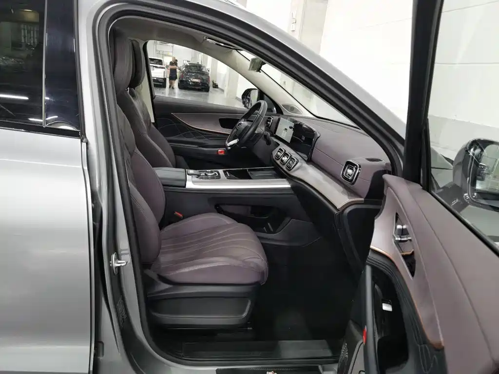 Chery Tiggo 9 C-DM 2025 — фото 23