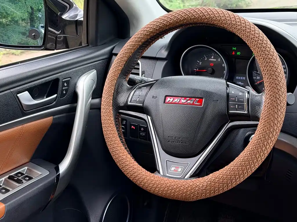 Haval H6 2015 — фото 19