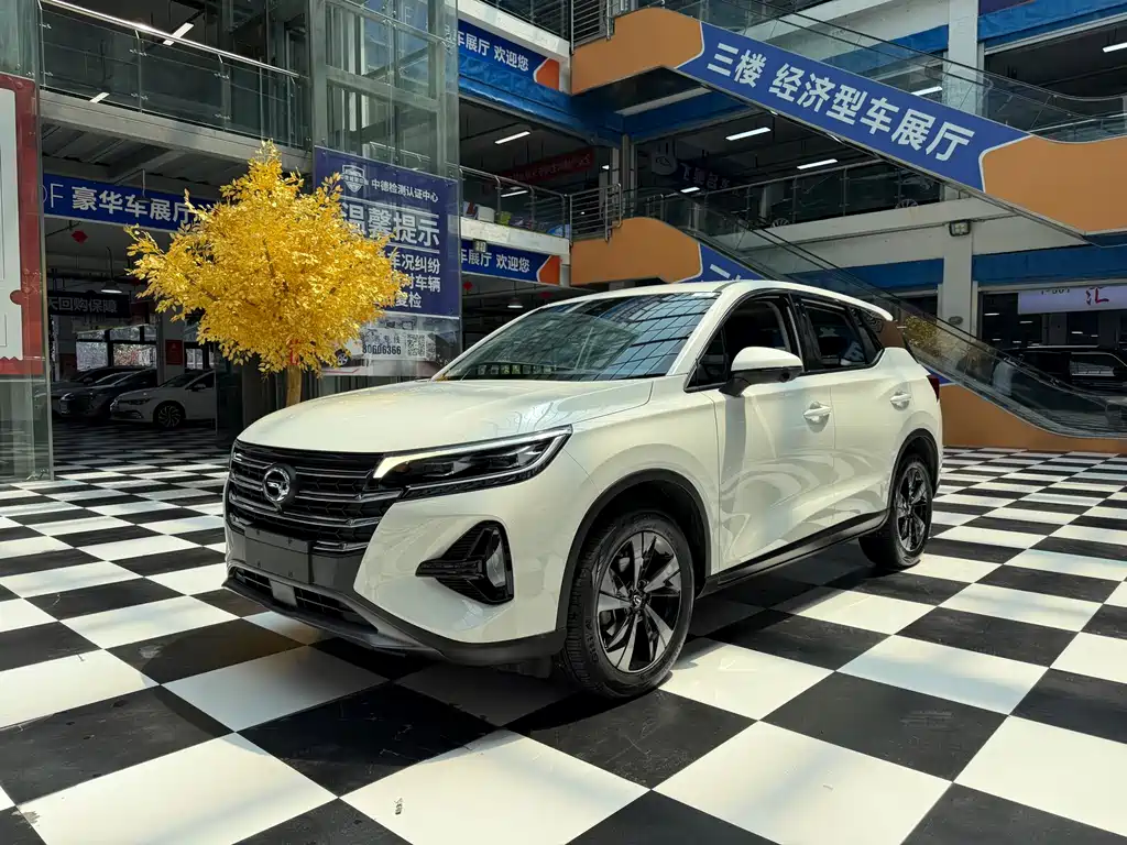 GAC Trumpchi GS4 2023 — фото 1