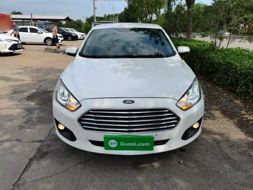 Ford Forrest 2017