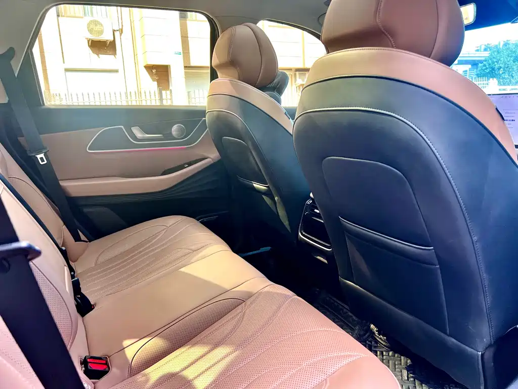 Chery Tiggo 8L 2025 — фото 14
